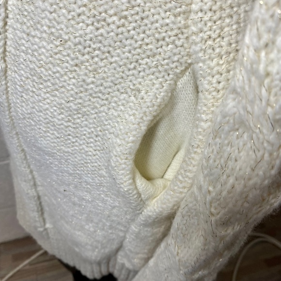 Jennifer Lopez Women's Faux Fur Collar Sweater Coat Jacket - Picture 8 of 13